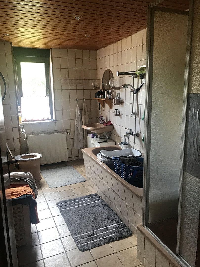 Prodej domu 180 m², pozemek 486 m², Neu-Anspach, Hessen Prodej domu 180 m², pozemek 486 m², Neu-Anspach, Hessen