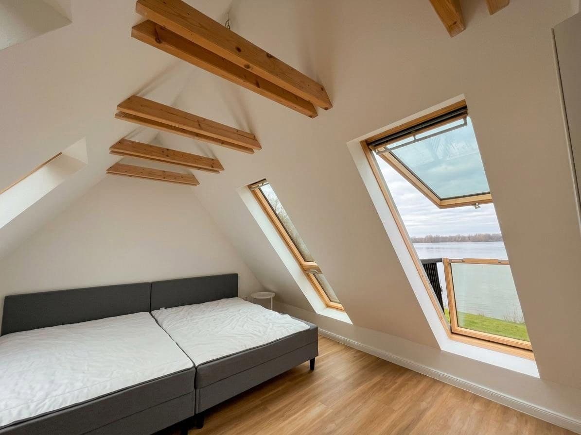 Pronájem domu 95 m², pozemek 1.300 m², Malente, Šlesvicko-Holštýnsko Pronájem domu 95 m², pozemek 1.300 m², Malente, Šlesvicko-Holštýnsko
