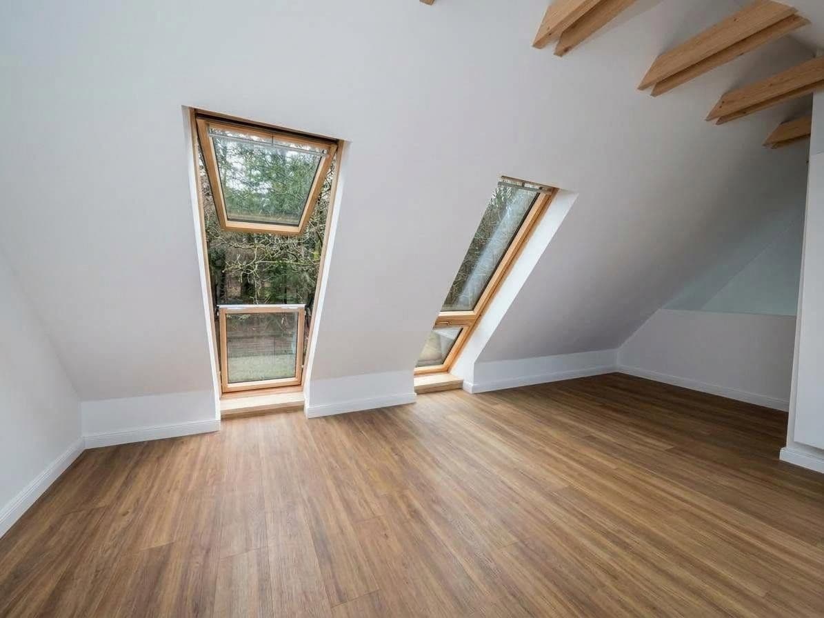 Pronájem domu 95 m², pozemek 1.300 m², Malente, Šlesvicko-Holštýnsko Pronájem domu 95 m², pozemek 1.300 m², Malente, Šlesvicko-Holštýnsko