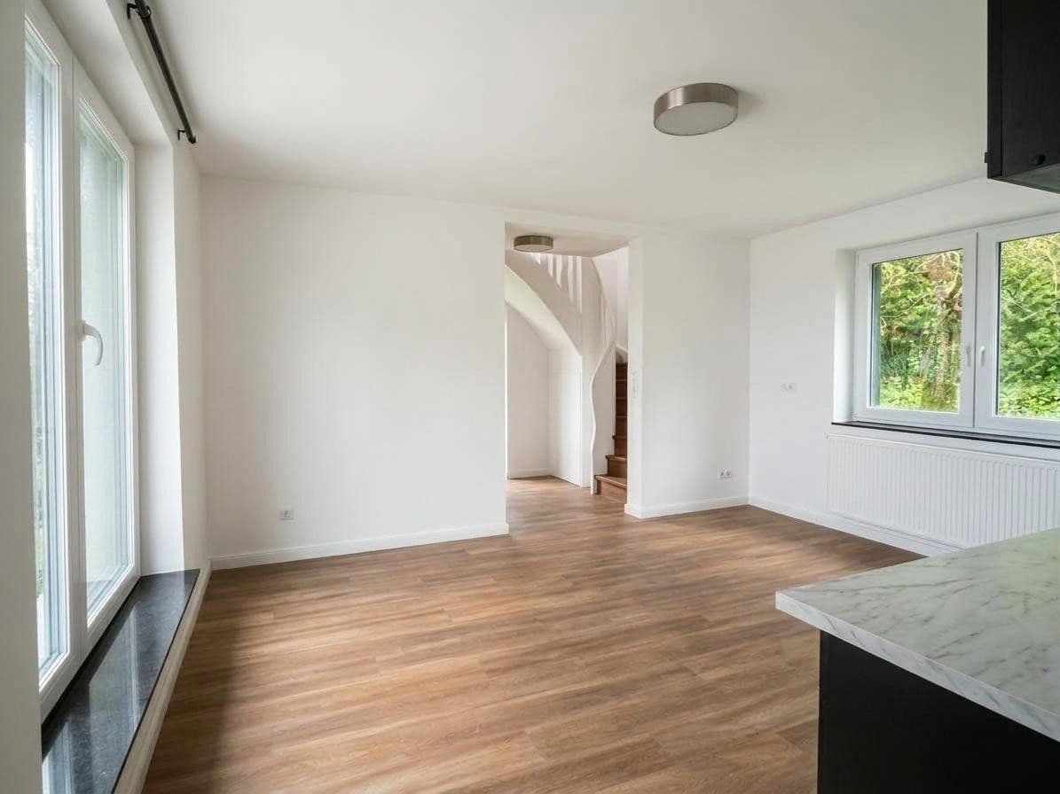 Pronájem domu 95 m², pozemek 1.300 m², Malente, Šlesvicko-Holštýnsko Pronájem domu 95 m², pozemek 1.300 m², Malente, Šlesvicko-Holštýnsko