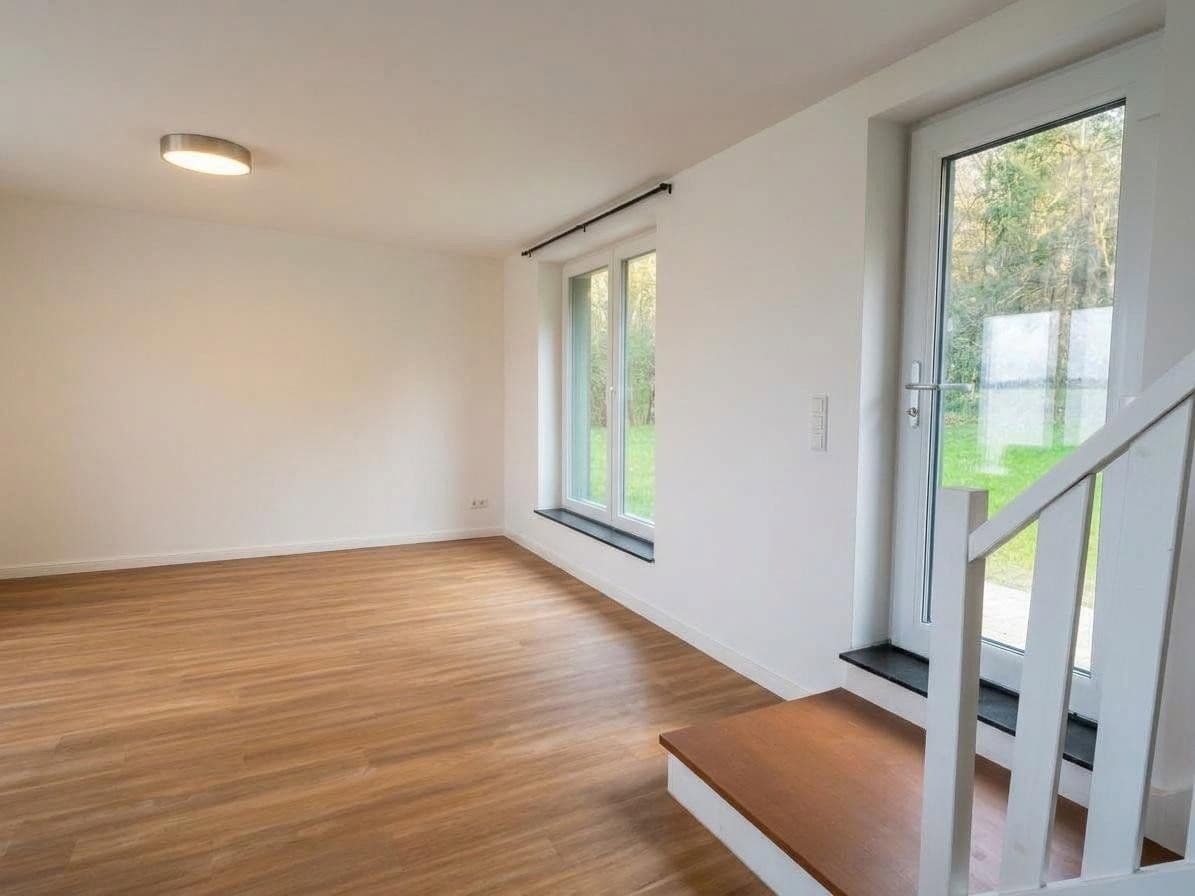 Pronájem domu 95 m², pozemek 1.300 m², Malente, Šlesvicko-Holštýnsko Pronájem domu 95 m², pozemek 1.300 m², Malente, Šlesvicko-Holštýnsko