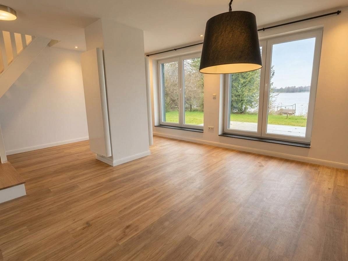 Pronájem domu 95 m², pozemek 1.300 m², Malente, Šlesvicko-Holštýnsko Pronájem domu 95 m², pozemek 1.300 m², Malente, Šlesvicko-Holštýnsko