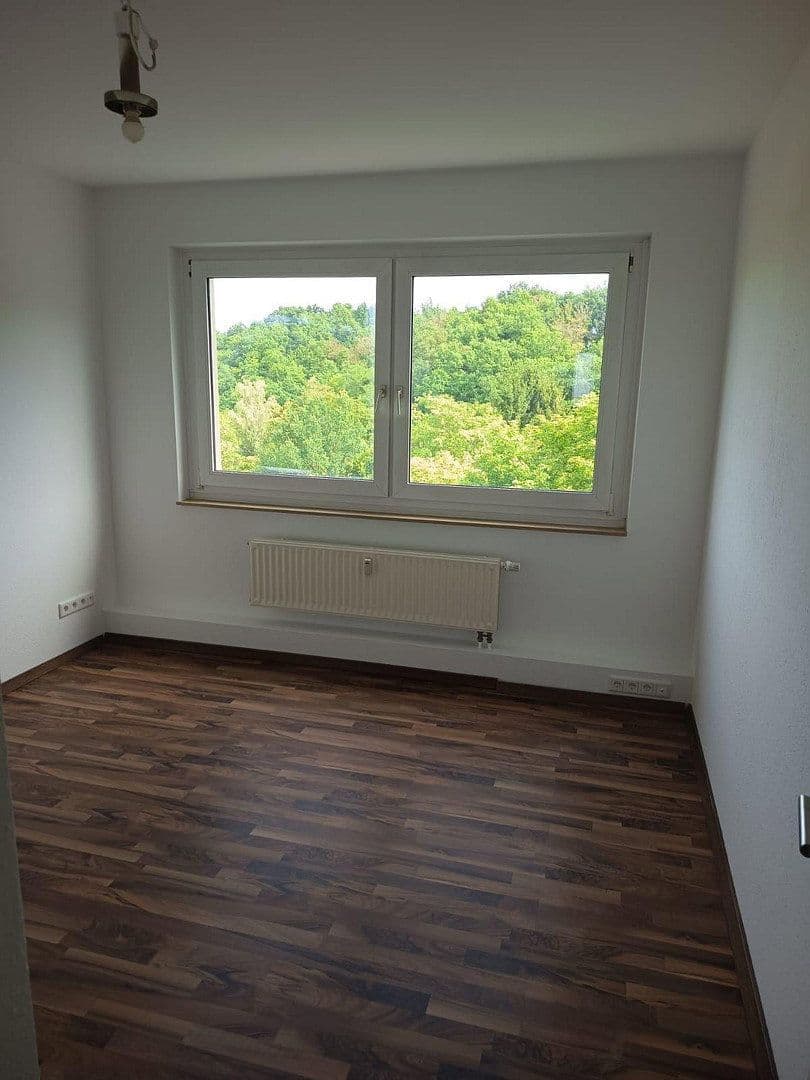 Pronájem bytu 2+1 50 m², Mülsen, Sasko Pronájem bytu 2+1 50 m², Mülsen, Sasko