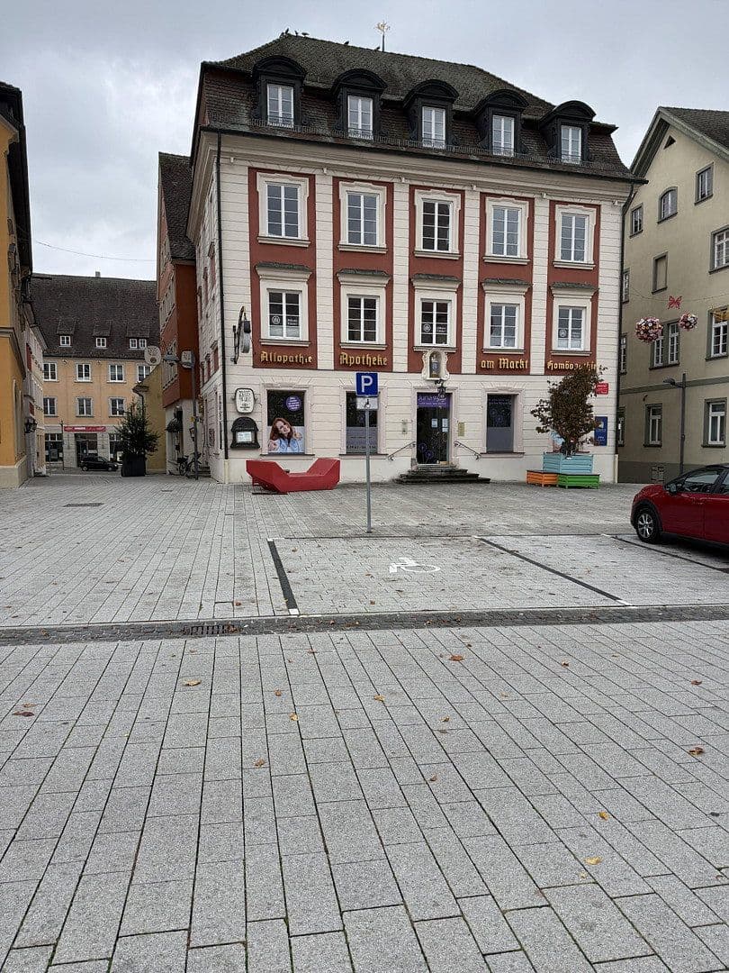 Pronájem kanceláře 150 m², Marktplatz 18, Ellwangen (Jagst), Bádensko-Württembersko Pronájem kanceláře 150 m², Marktplatz 18, Ellwangen (Jagst), Bádensko-Württembersko