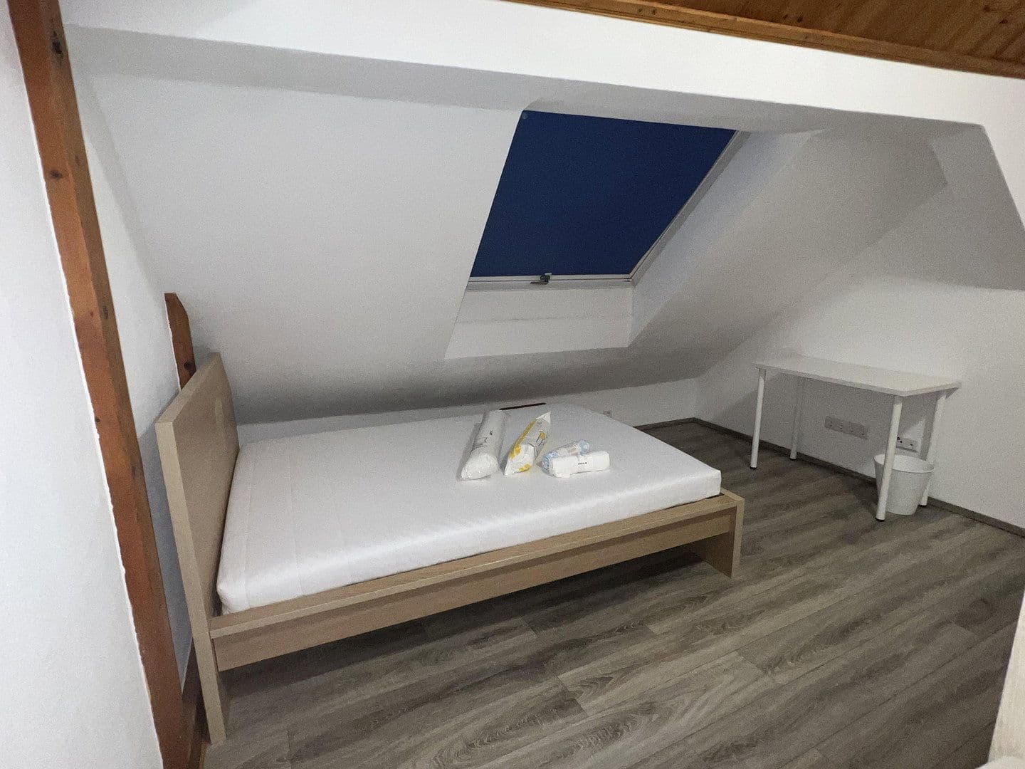 Pronájem bytu 4+1 103 m², Stuttgart, Bádensko-Württembersko Pronájem bytu 4+1 103 m², Stuttgart, Bádensko-Württembersko