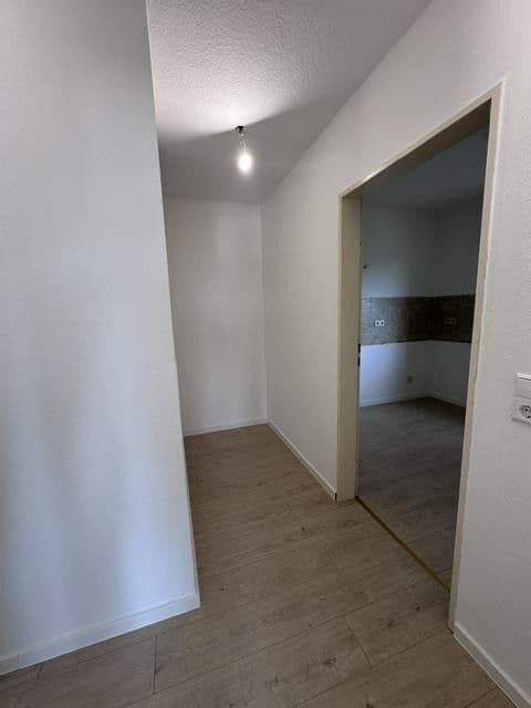 Pronájem bytu 2+1 46 m², Eschenstraße 37, Einbeck, Dolní Sasko Pronájem bytu 2+1 46 m², Eschenstraße 37, Einbeck, Dolní Sasko