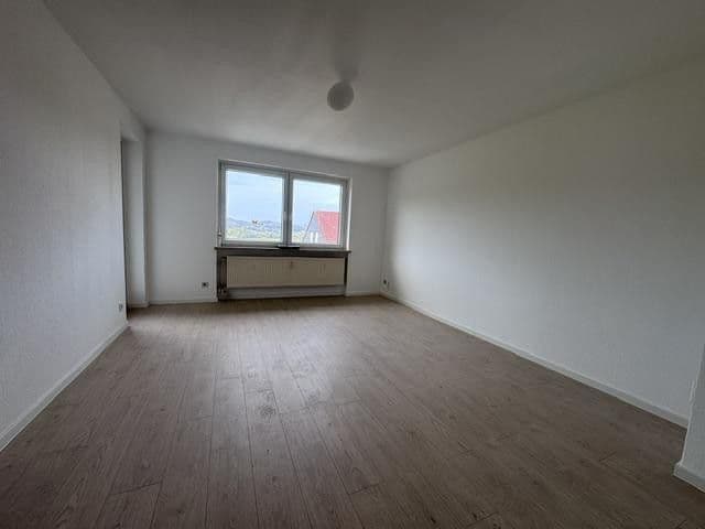 Pronájem bytu 2+1 46 m², Eschenstraße 37, Einbeck, Dolní Sasko Pronájem bytu 2+1 46 m², Eschenstraße 37, Einbeck, Dolní Sasko