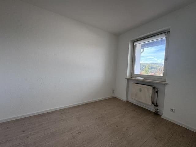 Pronájem bytu 2+1 46 m², Eschenstraße 37, Einbeck, Dolní Sasko Pronájem bytu 2+1 46 m², Eschenstraße 37, Einbeck, Dolní Sasko