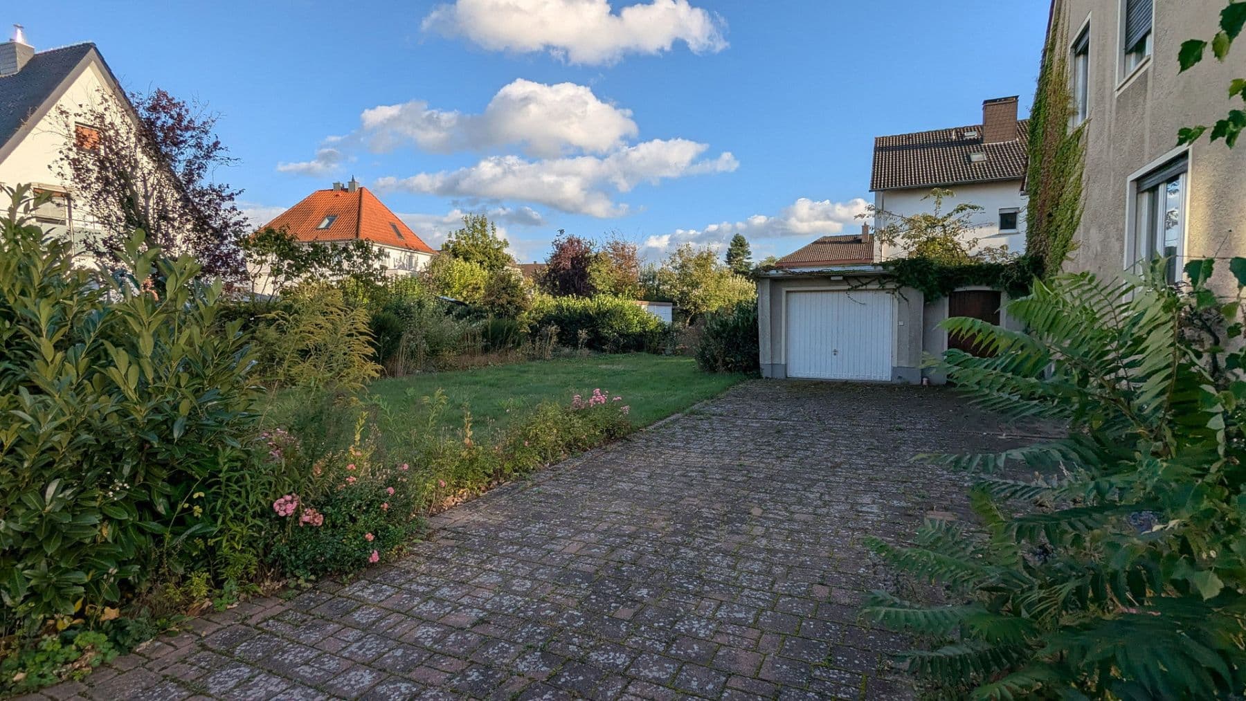 Prodej domu 152 m², pozemek 906 m², Bünde, Severní Porýní-Vestfálsko Prodej domu 152 m², pozemek 906 m², Bünde, Severní Porýní-Vestfálsko