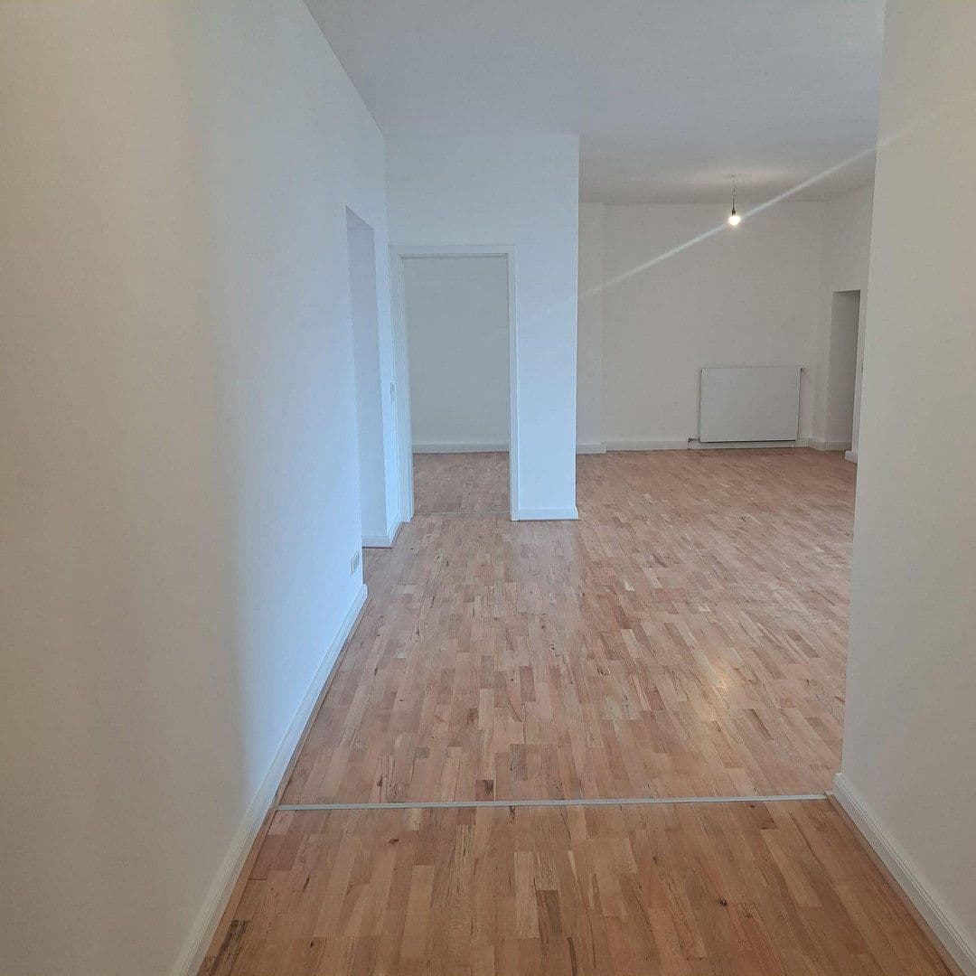 Pronájem bytu 4+1 141 m², Berlin, Berlín Pronájem bytu 4+1 141 m², Berlin, Berlín
