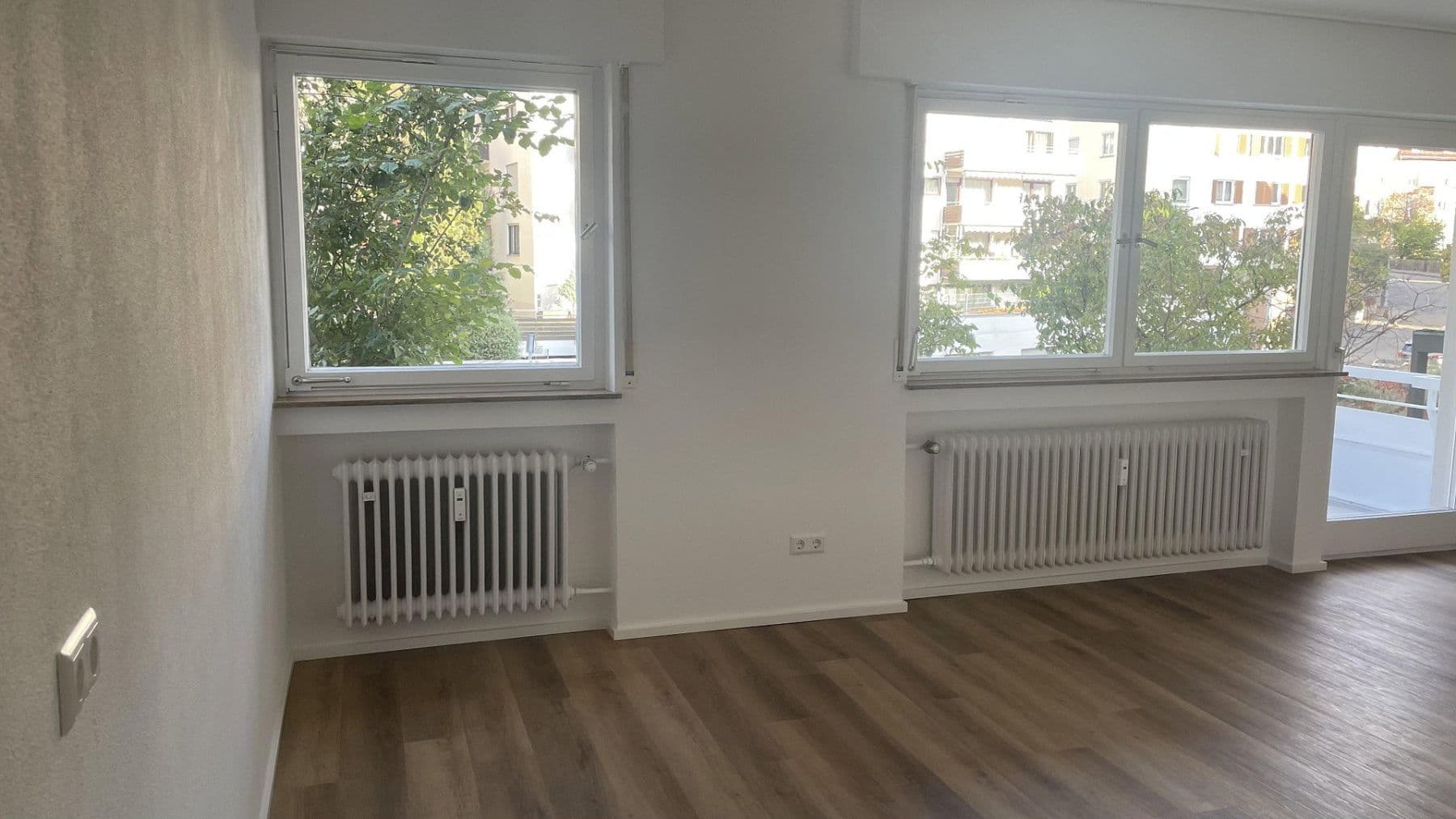 Pronájem bytu 1+1 36 m², Stuttgart, Bádensko-Württembersko Pronájem bytu 1+1 36 m², Stuttgart, Bádensko-Württembersko
