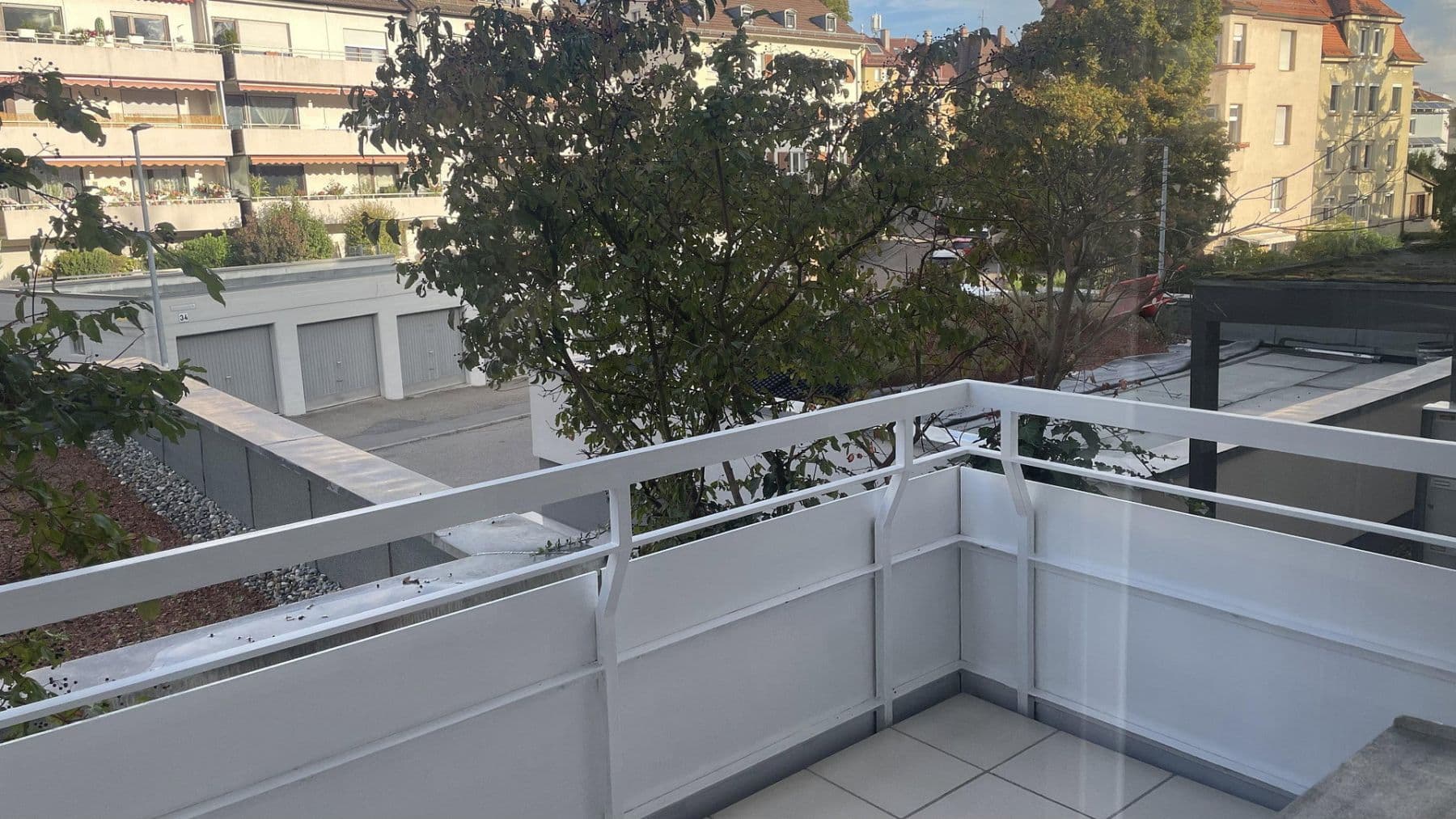 Pronájem bytu 1+1 36 m², Stuttgart, Bádensko-Württembersko Pronájem bytu 1+1 36 m², Stuttgart, Bádensko-Württembersko