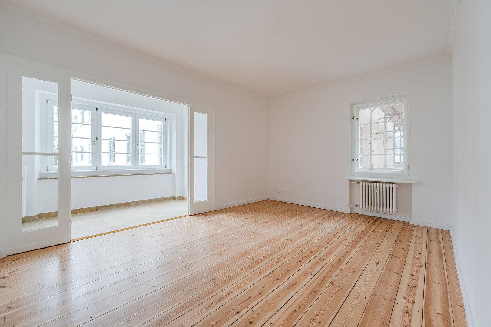 Prodej bytu 4+1 148 m², Düsseldorfer Str. 35, Berlin, Berlín Prodej bytu 4+1 148 m², Düsseldorfer Str. 35, Berlin, Berlín
