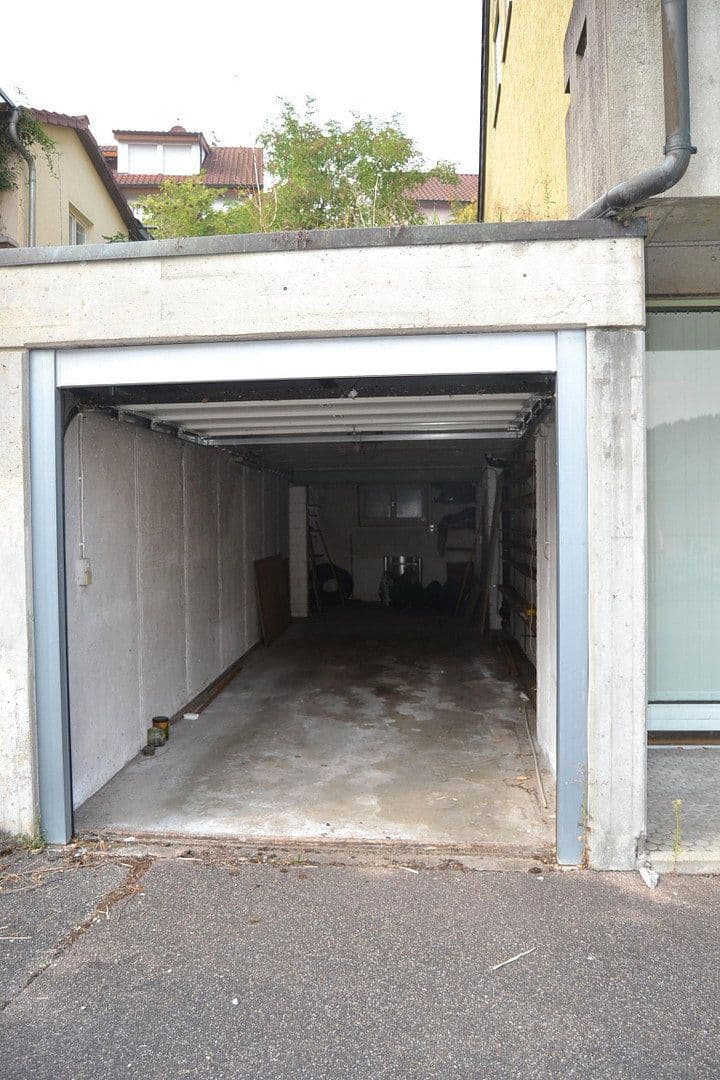 Prodej domu 260 m², pozemek 505 m², Marienstraße 43, Remshalden, Bádensko-Württembersko Prodej domu 260 m², pozemek 505 m², Marienstraße 43, Remshalden, Bádensko-Württembersko