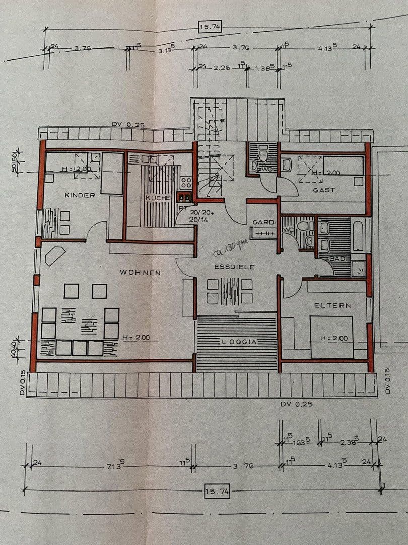 Prodej domu 260 m², pozemek 505 m², Marienstraße 43, Remshalden, Bádensko-Württembersko Prodej domu 260 m², pozemek 505 m², Marienstraße 43, Remshalden, Bádensko-Württembersko