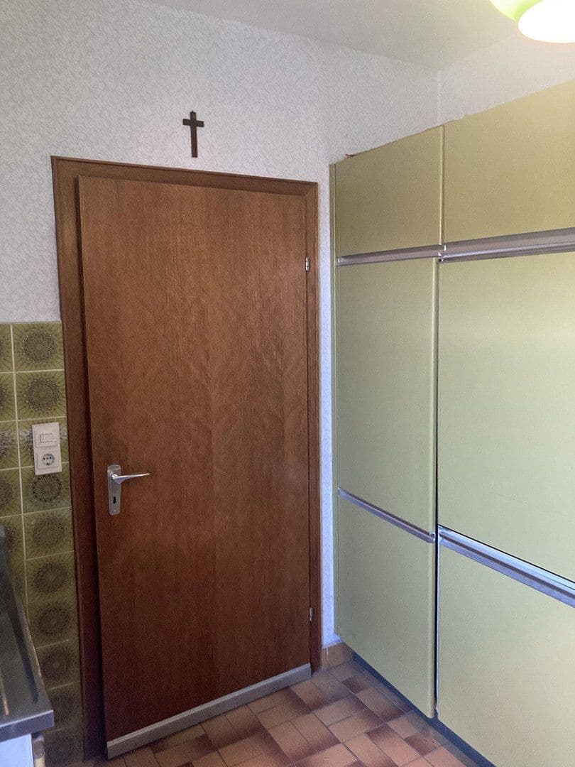 Prodej domu 95 m², pozemek 200 m², Tönisvorst, Severní Porýní-Vestfálsko Prodej domu 95 m², pozemek 200 m², Tönisvorst, Severní Porýní-Vestfálsko