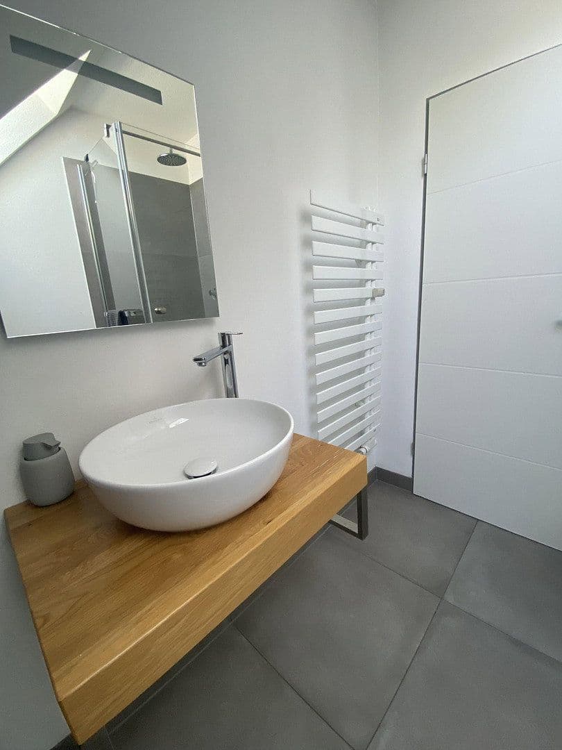 Prodej bytu 2+1 58 m², Erzbergerstr. 44, Troisdorf, Severní Porýní-Vestfálsko Prodej bytu 2+1 58 m², Erzbergerstr. 44, Troisdorf, Severní Porýní-Vestfálsko