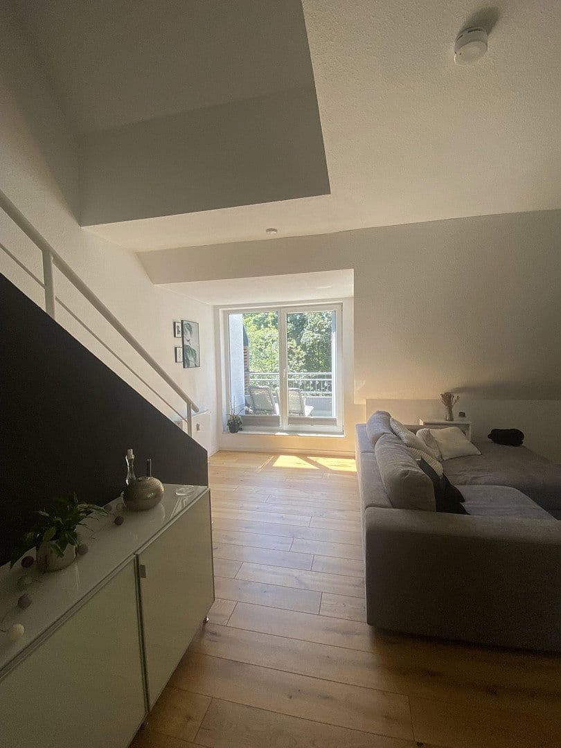 Prodej bytu 2+1 58 m², Erzbergerstr. 44, Troisdorf, Severní Porýní-Vestfálsko Prodej bytu 2+1 58 m², Erzbergerstr. 44, Troisdorf, Severní Porýní-Vestfálsko