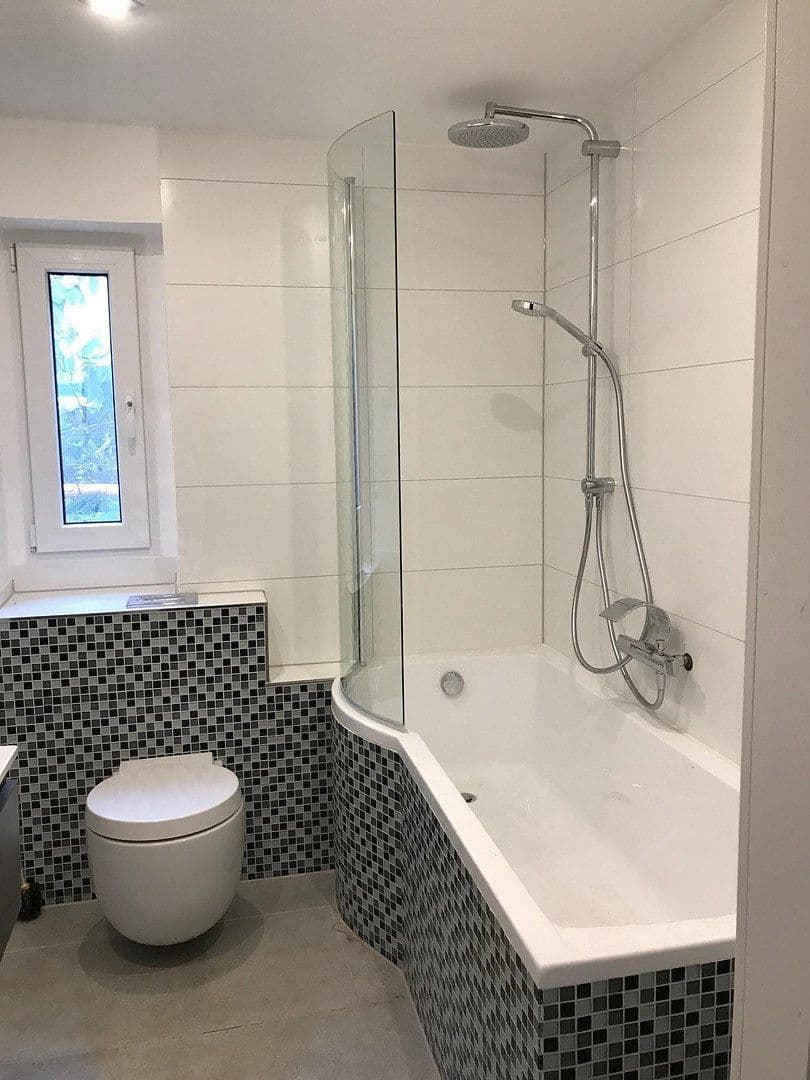 Pronájem domu 215 m², pozemek 717 m², Zehntwerderweg 96, Berlin, Berlín Pronájem domu 215 m², pozemek 717 m², Zehntwerderweg 96, Berlin, Berlín