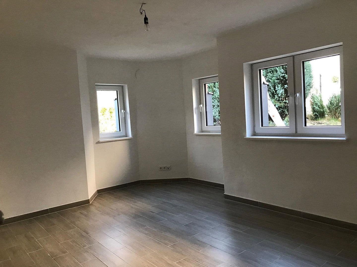 Pronájem domu 215 m², pozemek 717 m², Zehntwerderweg 96, Berlin, Berlín Pronájem domu 215 m², pozemek 717 m², Zehntwerderweg 96, Berlin, Berlín