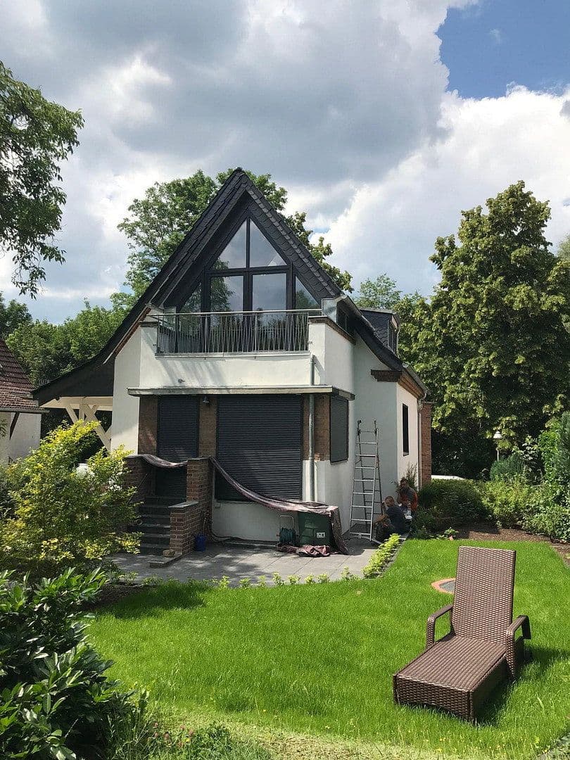 Pronájem domu 215 m², pozemek 717 m², Zehntwerderweg 96, Berlin, Berlín Pronájem domu 215 m², pozemek 717 m², Zehntwerderweg 96, Berlin, Berlín