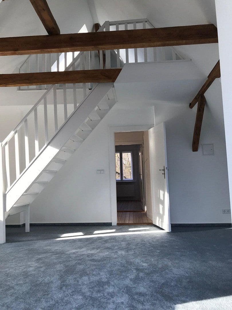 Pronájem domu 215 m², pozemek 717 m², Zehntwerderweg 96, Berlin, Berlín Pronájem domu 215 m², pozemek 717 m², Zehntwerderweg 96, Berlin, Berlín