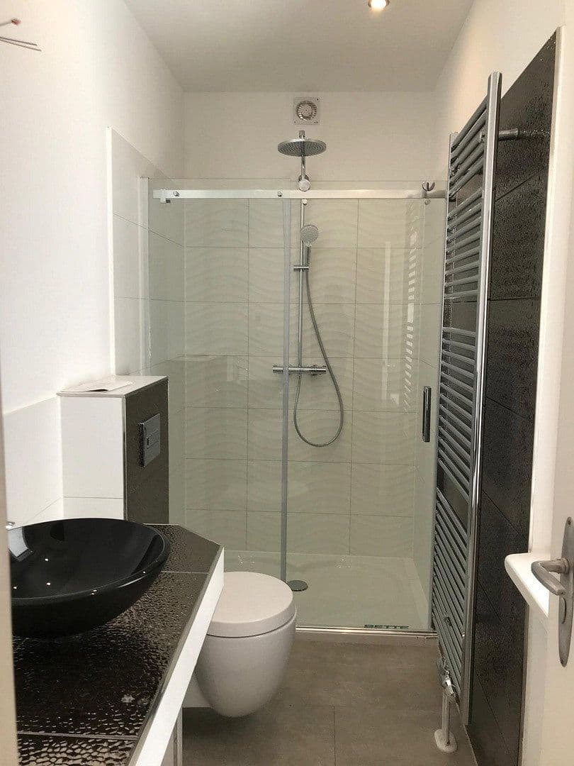 Pronájem domu 215 m², pozemek 717 m², Zehntwerderweg 96, Berlin, Berlín Pronájem domu 215 m², pozemek 717 m², Zehntwerderweg 96, Berlin, Berlín