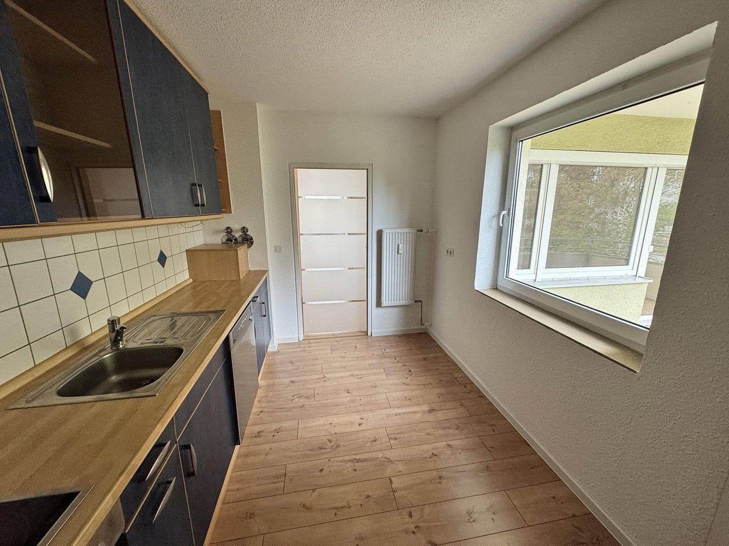 Prodej bytu 3+1 81 m², Hainleinstr. 73, Niederwerrn, Bavorsko Prodej bytu 3+1 81 m², Hainleinstr. 73, Niederwerrn, Bavorsko