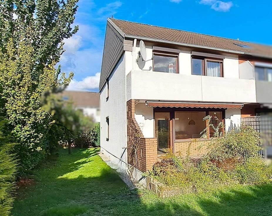 Prodej domu 112 m², pozemek 375 m², Schwanewede, Dolní Sasko Prodej domu 112 m², pozemek 375 m², Schwanewede, Dolní Sasko