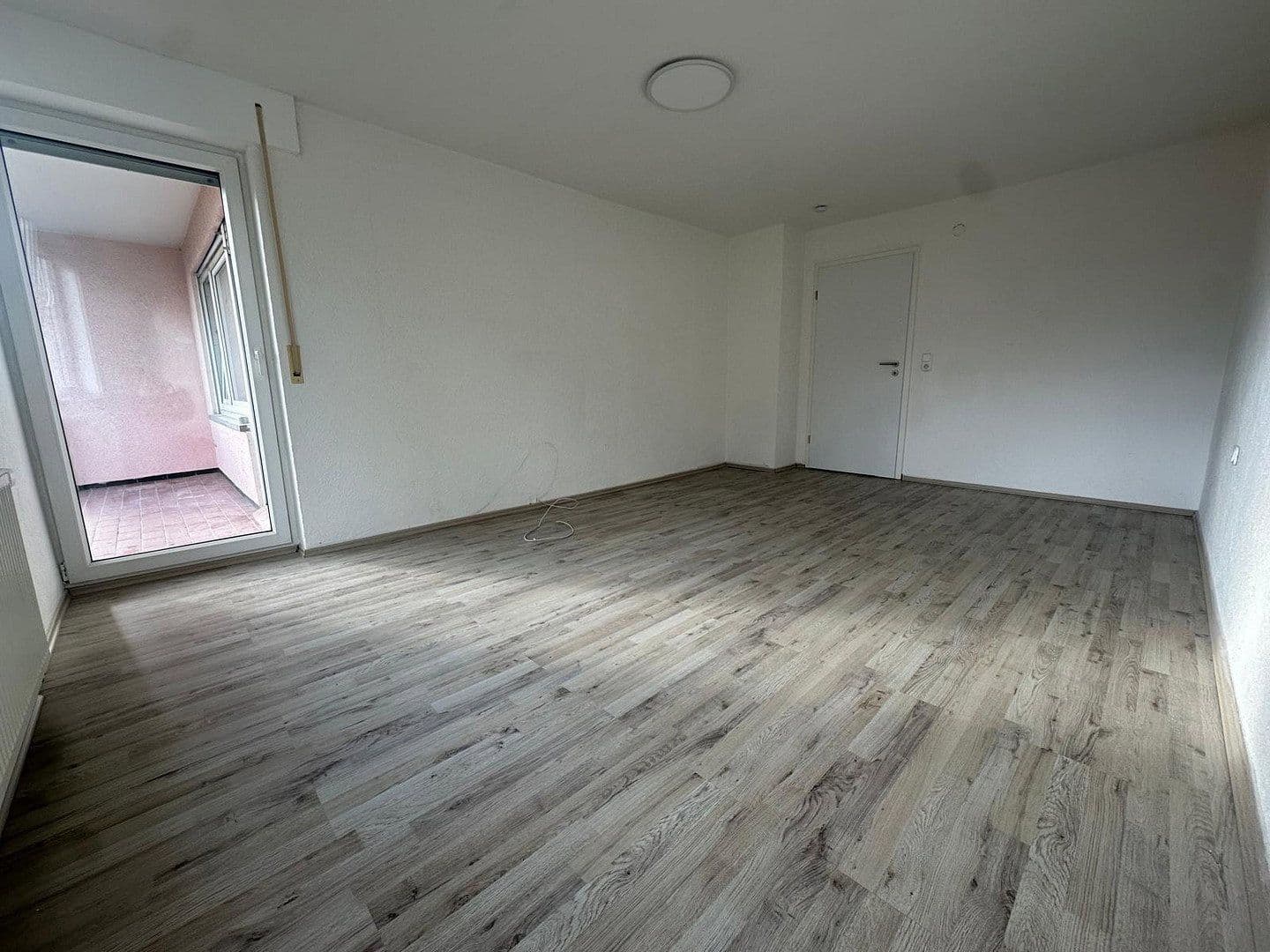 Prodej bytu 3+1 75 m², Friolzheim, Bádensko-Württembersko Prodej bytu 3+1 75 m², Friolzheim, Bádensko-Württembersko