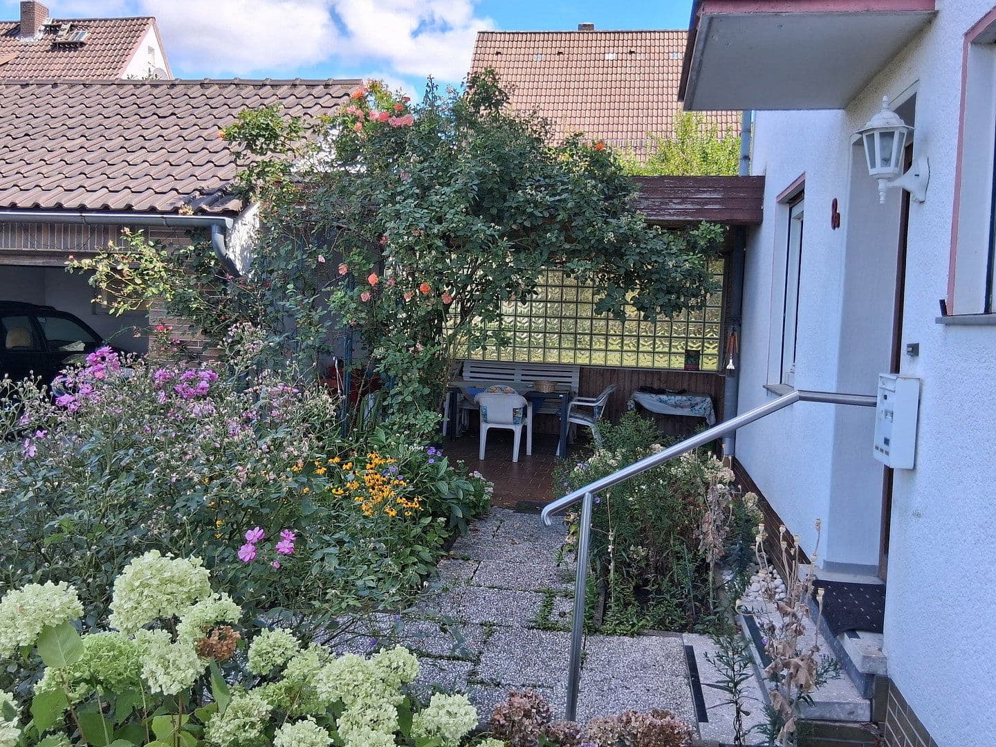 Prodej domu 97 m², pozemek 775 m², Kassel, Hessen Prodej domu 97 m², pozemek 775 m², Kassel, Hessen