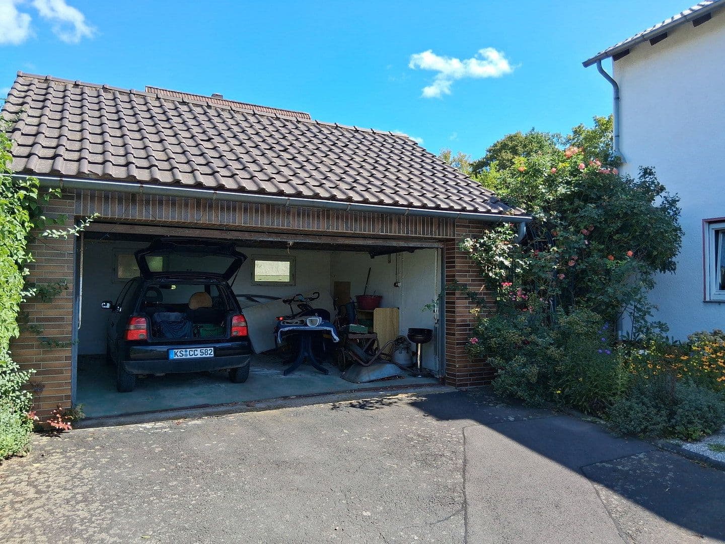 Prodej domu 97 m², pozemek 775 m², Kassel, Hessen Prodej domu 97 m², pozemek 775 m², Kassel, Hessen
