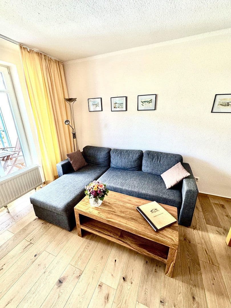 Prodej bytu 2+1 68 m², Strandstraße 12, Göhren, Mecklenburg-Vorpommern Prodej bytu 2+1 68 m², Strandstraße 12, Göhren, Mecklenburg-Vorpommern