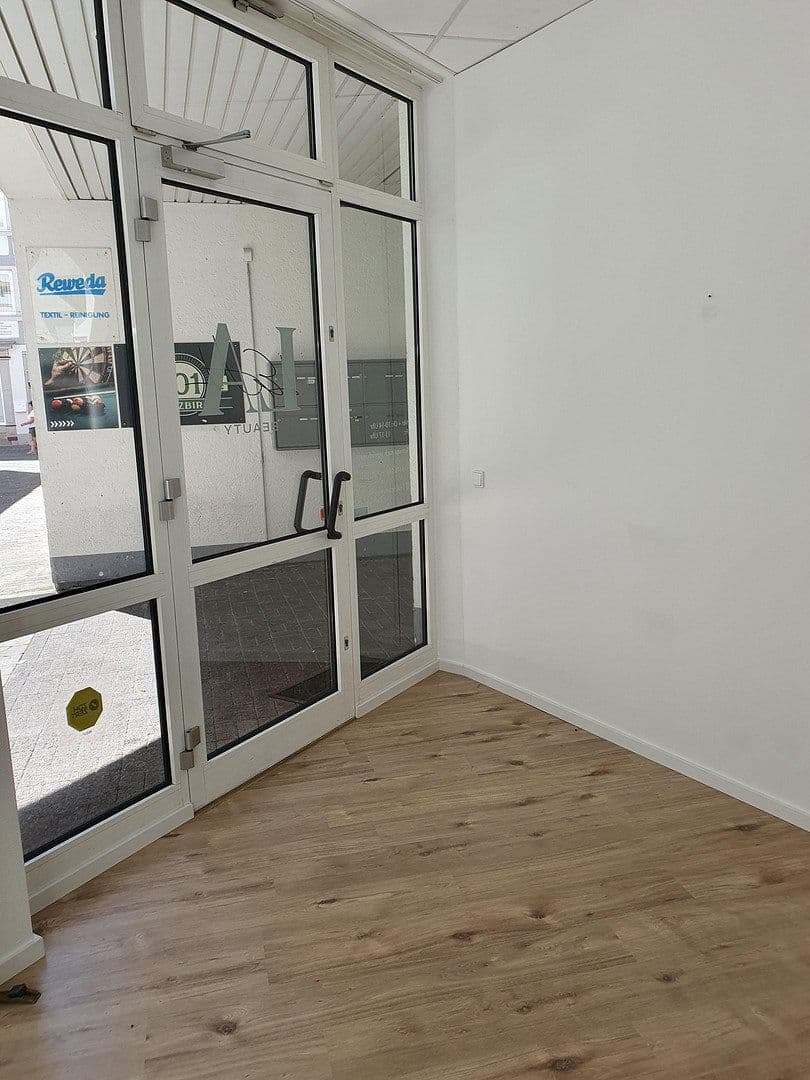 Prodej nebytového prostoru 43 m², Am Bürgerhaus 9, Bensheim, Hessen Prodej nebytového prostoru 43 m², Am Bürgerhaus 9, Bensheim, Hessen