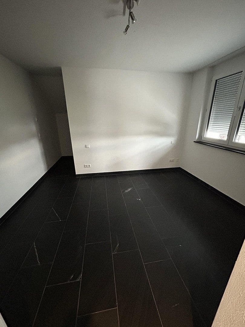 Pronájem bytu 4+kk 166 m², Nufringen, Bádensko-Württembersko Pronájem bytu 4+kk 166 m², Nufringen, Bádensko-Württembersko