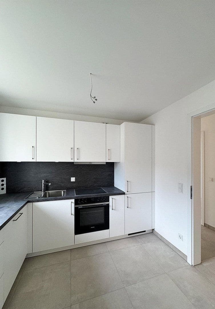 Pronájem bytu 3+1 81 m², München-Trudering, Bavorsko Pronájem bytu 3+1 81 m², München-Trudering, Bavorsko