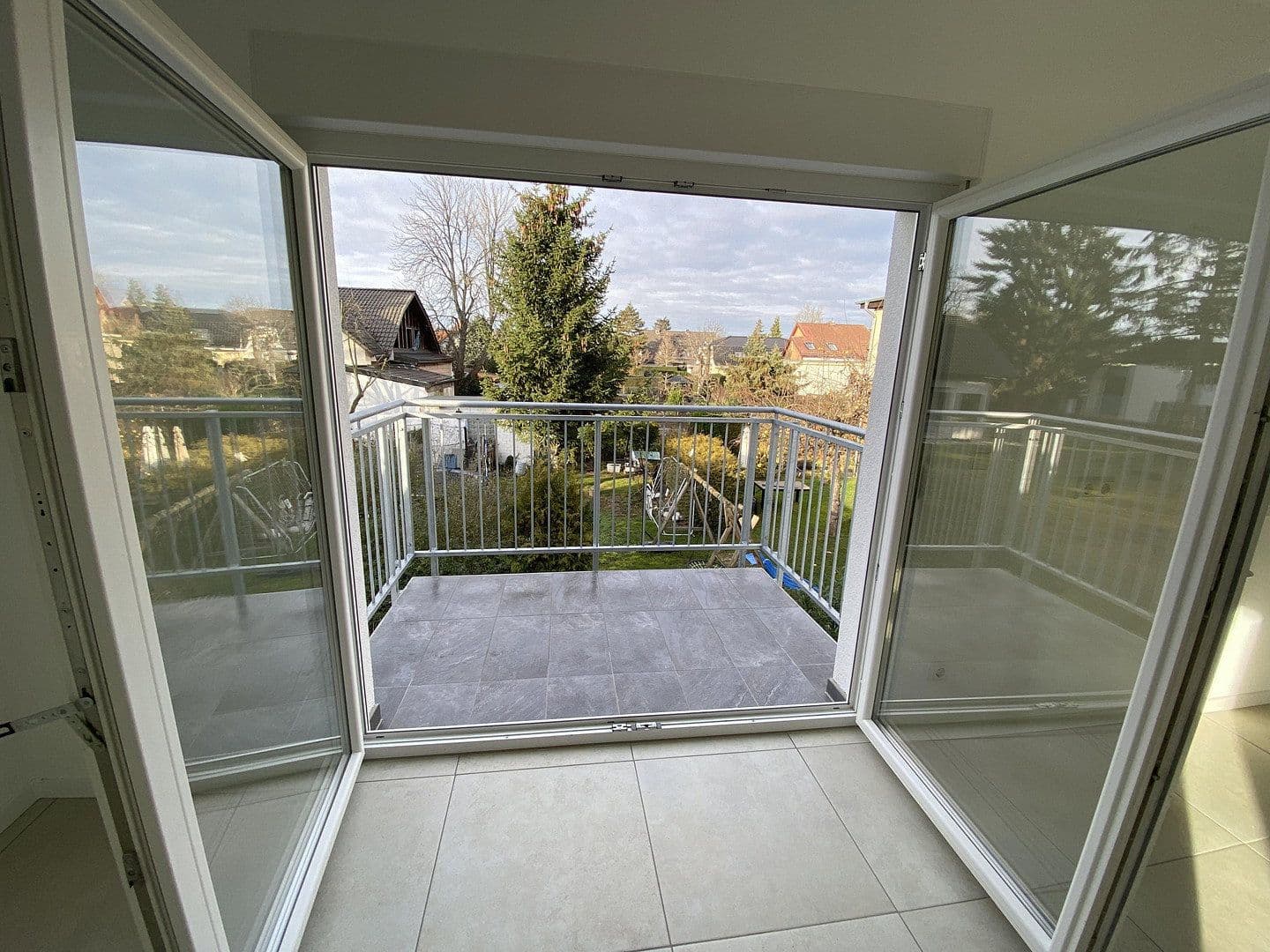 Pronájem bytu 2+1 60 m², Berlin, Berlín Pronájem bytu 2+1 60 m², Berlin, Berlín