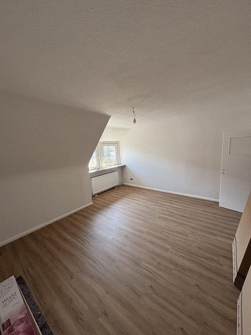 Pronájem bytu 4+1 83 m², Aumunder Heide 73, Bremen, Bremen Pronájem bytu 4+1 83 m², Aumunder Heide 73, Bremen, Bremen