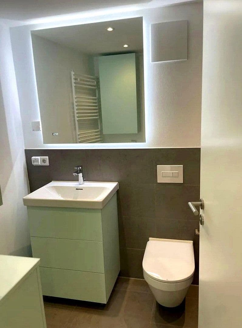 Pronájem bytu 3+1 72 m², Mathilde-Berghofer-Weichner-Straße 20, München, Bavorsko Pronájem bytu 3+1 72 m², Mathilde-Berghofer-Weichner-Straße 20, München, Bavorsko