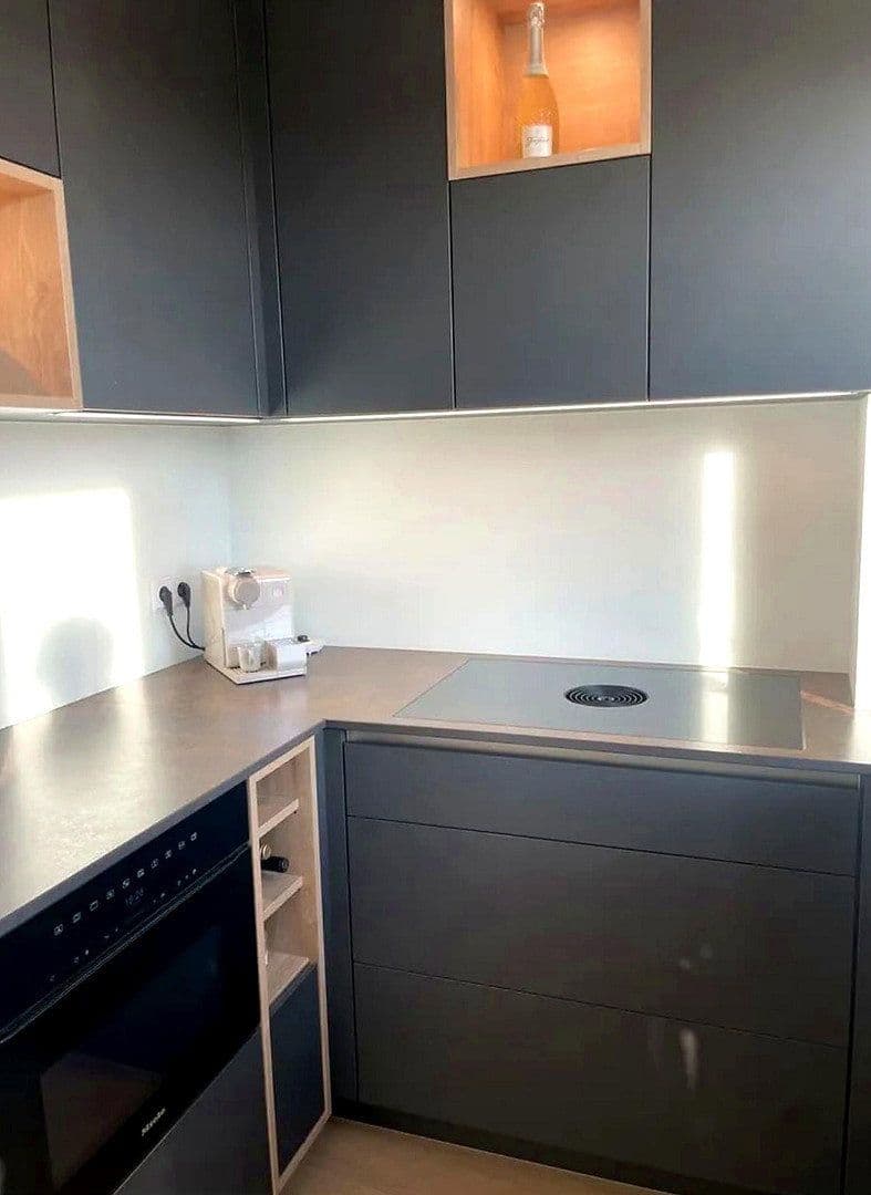 Pronájem bytu 3+1 72 m², Mathilde-Berghofer-Weichner-Straße 20, München, Bavorsko Pronájem bytu 3+1 72 m², Mathilde-Berghofer-Weichner-Straße 20, München, Bavorsko