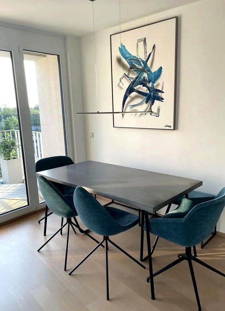 Pronájem bytu 3+1 72 m², Mathilde-Berghofer-Weichner-Straße 20, München, Bavorsko Pronájem bytu 3+1 72 m², Mathilde-Berghofer-Weichner-Straße 20, München, Bavorsko