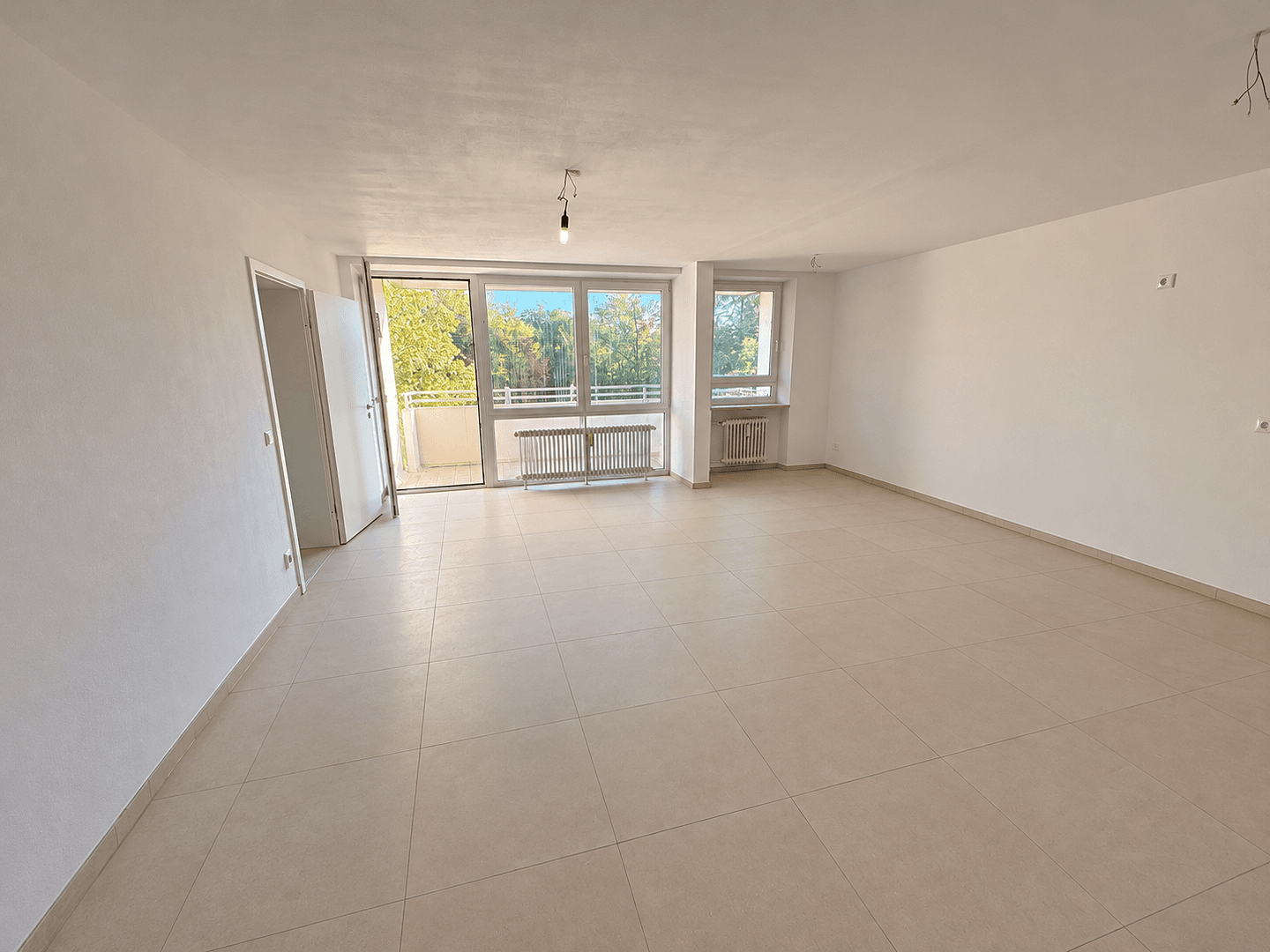 Pronájem bytu 4+1 88 m², Wiesentfelser Straße 72, München, Bavorsko Pronájem bytu 4+1 88 m², Wiesentfelser Straße 72, München, Bavorsko