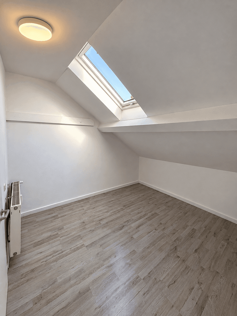 Pronájem bytu 6+1 101 m², Eckeseyer Str. 169, Hagen, Severní Porýní-Vestfálsko Pronájem bytu 6+1 101 m², Eckeseyer Str. 169, Hagen, Severní Porýní-Vestfálsko