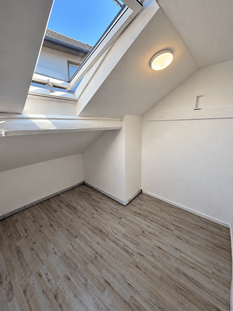 Pronájem bytu 6+1 101 m², Eckeseyer Str. 169, Hagen, Severní Porýní-Vestfálsko Pronájem bytu 6+1 101 m², Eckeseyer Str. 169, Hagen, Severní Porýní-Vestfálsko