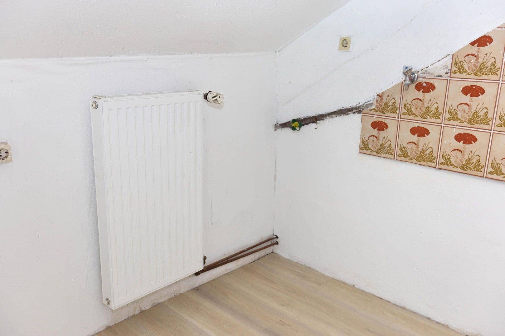 Pronájem bytu 6+1 101 m², Eckeseyer Str. 169, Hagen, Severní Porýní-Vestfálsko Pronájem bytu 6+1 101 m², Eckeseyer Str. 169, Hagen, Severní Porýní-Vestfálsko