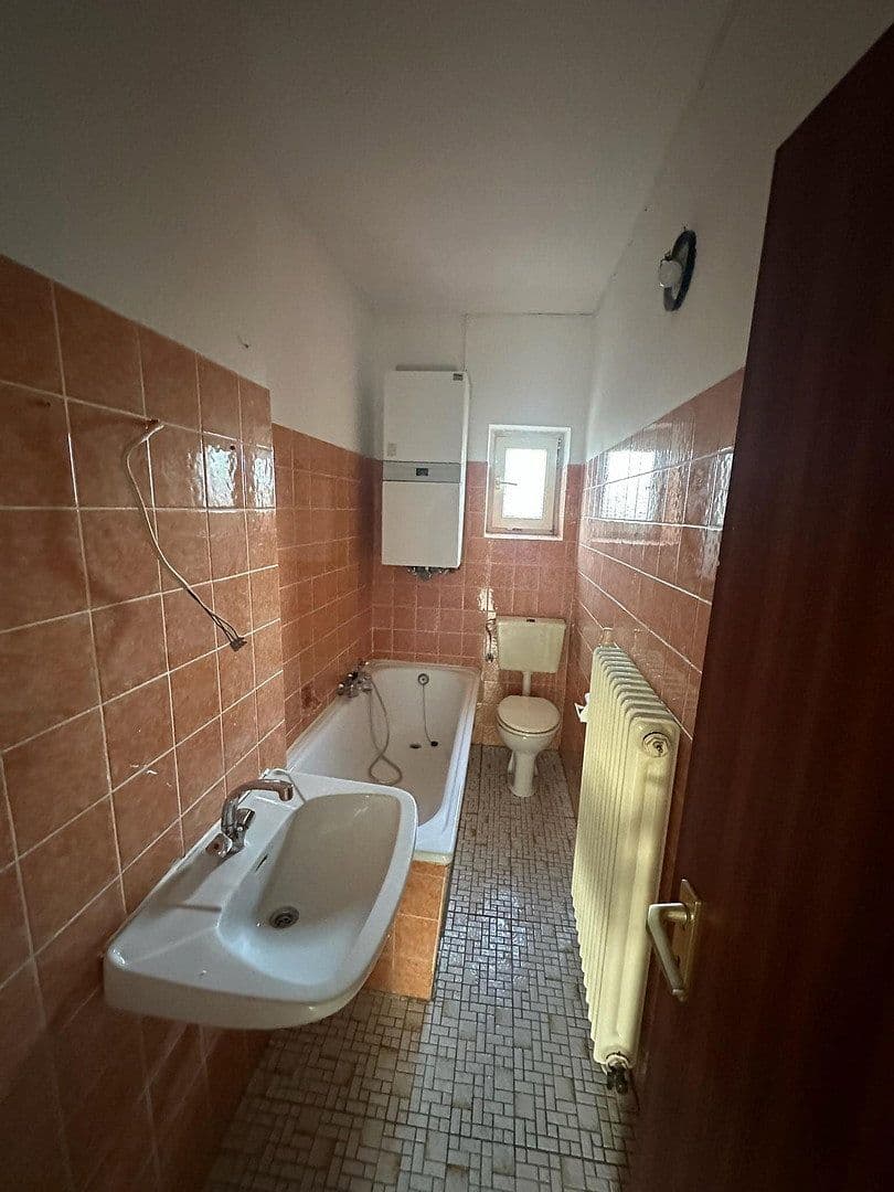 Pronájem bytu 2+1 50 m², Adalbertsteinweg 205, Cáchy, Severní Porýní-Vestfálsko Pronájem bytu 2+1 50 m², Adalbertsteinweg 205, Cáchy, Severní Porýní-Vestfálsko