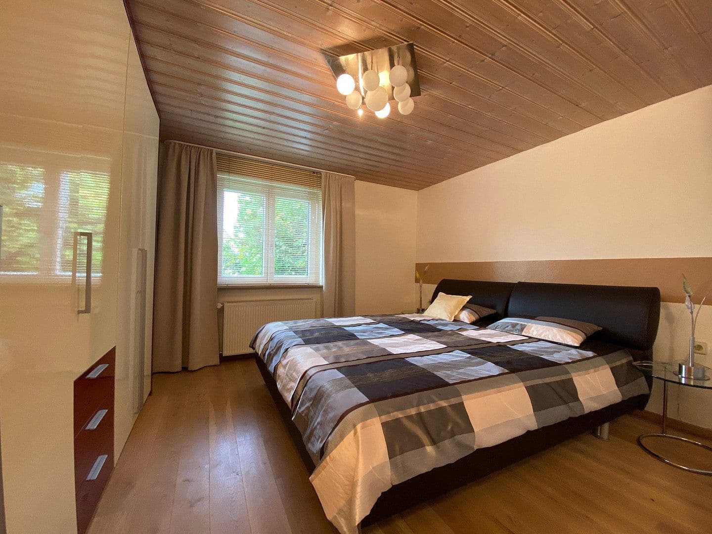 Prodej domu 210 m², pozemek 293 m², Kressbronn am Bodensee, Bádensko-Württembersko Prodej domu 210 m², pozemek 293 m², Kressbronn am Bodensee, Bádensko-Württembersko