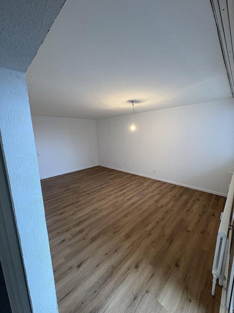 Pronájem bytu 3+kk 94 m², Blaustein, Bádensko-Württembersko Pronájem bytu 3+kk 94 m², Blaustein, Bádensko-Württembersko