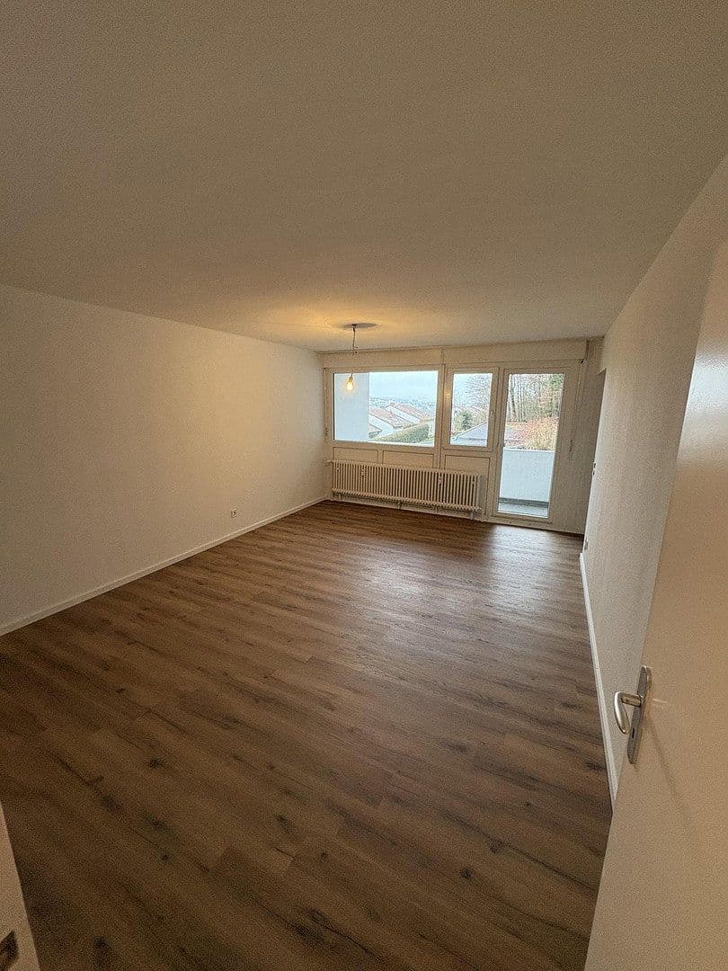 Pronájem bytu 3+kk 94 m², Blaustein, Bádensko-Württembersko Pronájem bytu 3+kk 94 m², Blaustein, Bádensko-Württembersko
