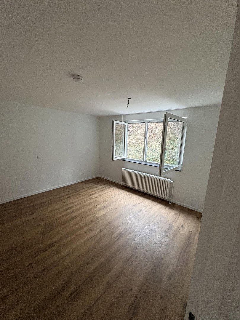 Pronájem bytu 3+kk 94 m², Blaustein, Bádensko-Württembersko Pronájem bytu 3+kk 94 m², Blaustein, Bádensko-Württembersko